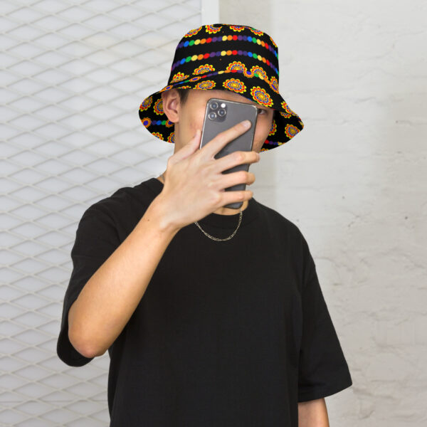 Reversible bucket hat - Image 2