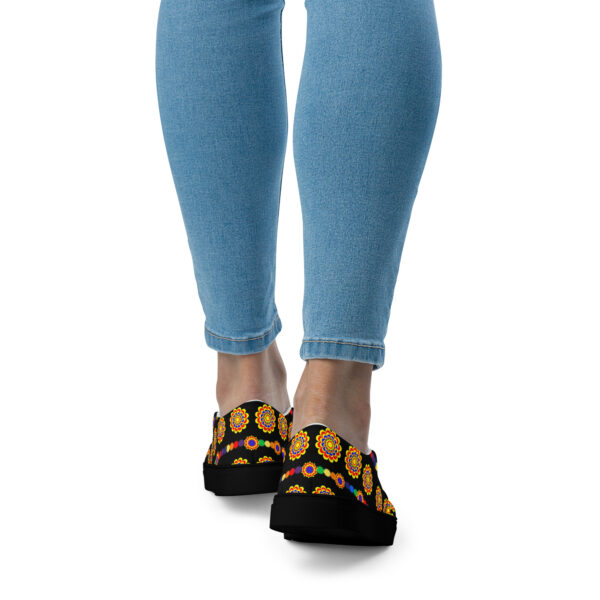 Women’s slip-on canvas shoes - Image 6