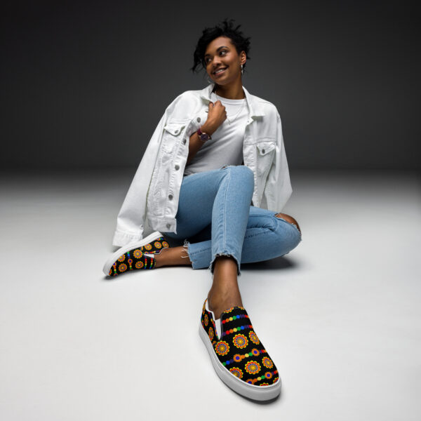 Women’s slip-on canvas shoes - Image 3