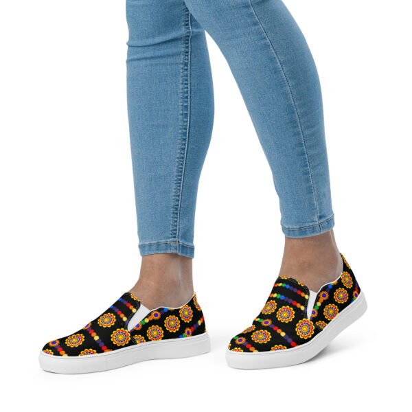 Women’s slip-on canvas shoes - Image 7